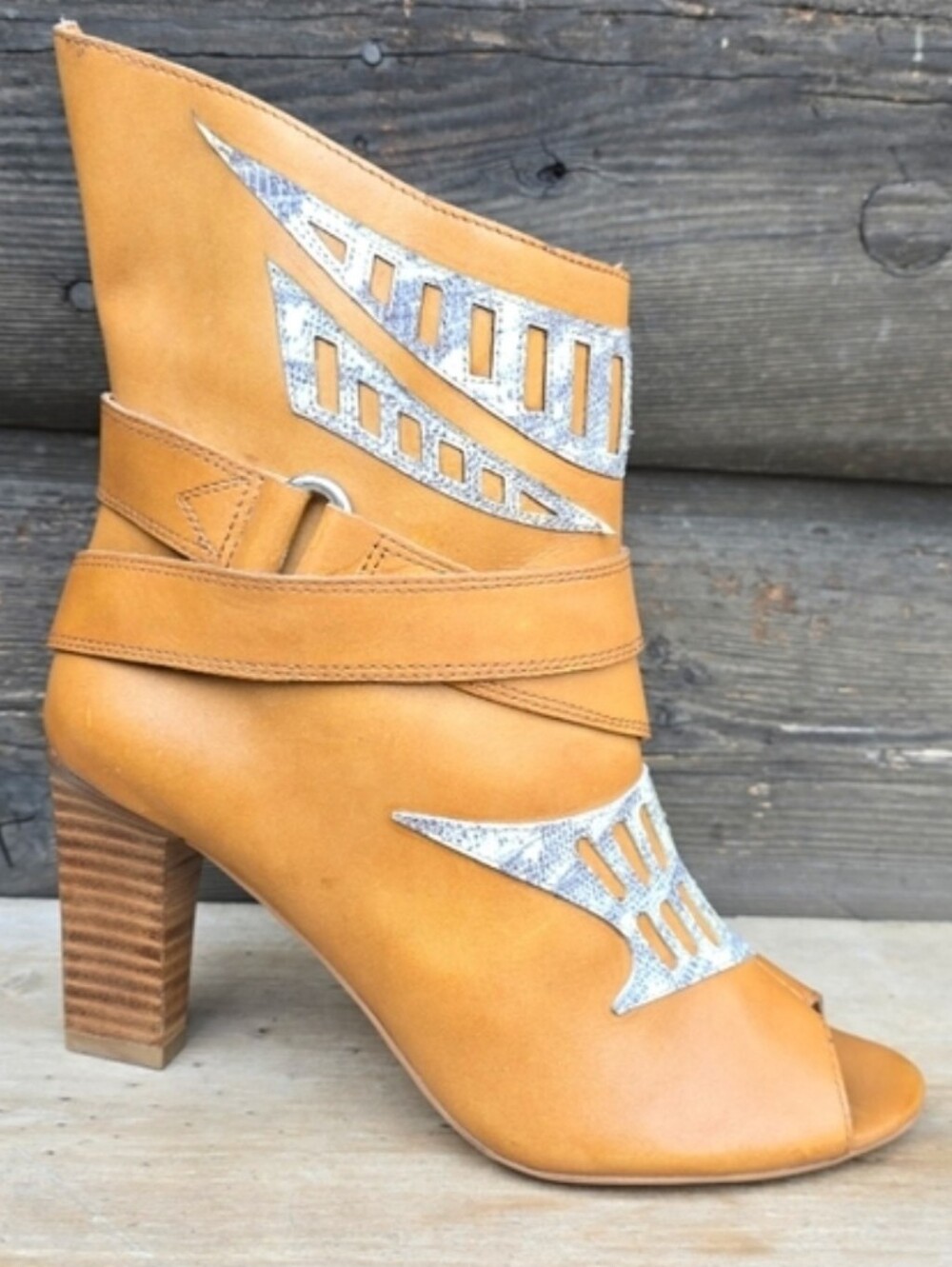 BCBGeneration NEW Artisan Boho Tan Leather Stacked Block Heeled Bootie 6M